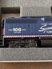 RARE 100th Anniversary Athearn SE HO Florida East Coast GP40-2 Powered & Dummy