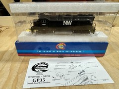 Athearn 94232 HO Norfolk Western GP35 Rd #1300 DCC Ready New!