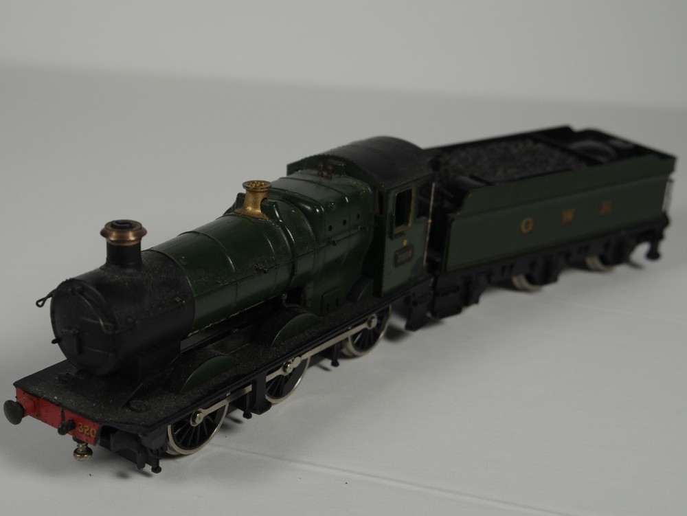 OO Mainline Railways Class 2251 Collett Goods in GWR Green PRE-OWNED & DAMAGED