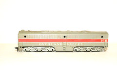 HO SCALE-OVERLAND VALLEY PB1 B-UNIT ENGINE #16B/DUMMY–ATHEARN