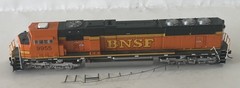 Athearn Genesis BNSF SD-70MAC Orange #9955 Locomotive HO Scale DC (Working)