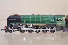 TRIANG HORNBY R861 BR GREEN 2-10-0 CLASS 9F LOCOMOTIVE 92220 EVENING STAR 1om