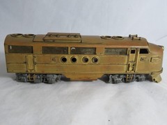 Tenshodo Brass HO Scale A&B Diesel (A) Untested (B) Missing Trucks and Wheels