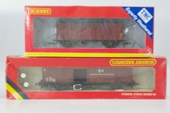 Hornby R358 Diesel “Toton Traction Depot” + Four Wagons. Used. OO Gauge