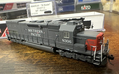 InterMountain Railway Co. N Scale #69405-01 SD40T-2 Southern Pacific #8306 NIB!
