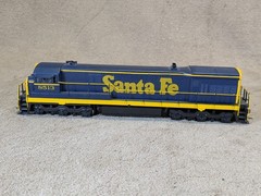 ALCO Models HO Brass #D-137 GE U-33C Diesel Loco Santa Fe #8513