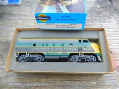 Athearn HO Scale #3225 F7A Canadian National #6500 Powered Diesel Locomotive