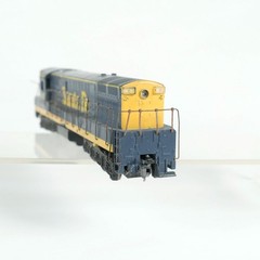Athearn HO Scale Santa Fe ATSF #9873 H24-66 Trainmaster Diesel Locomotive DC