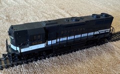 HO Atlas Southern GP38-2 #5038 Made in Austria