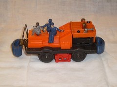 Lionel #50 Gang Car. LN Cond, OB/Instruct. Runs & reverses. Great layout add-on!