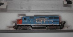 Kato N Scale POWERED Weathered GT 6353 GP38 Diesel Loco w/ Directional Lighting