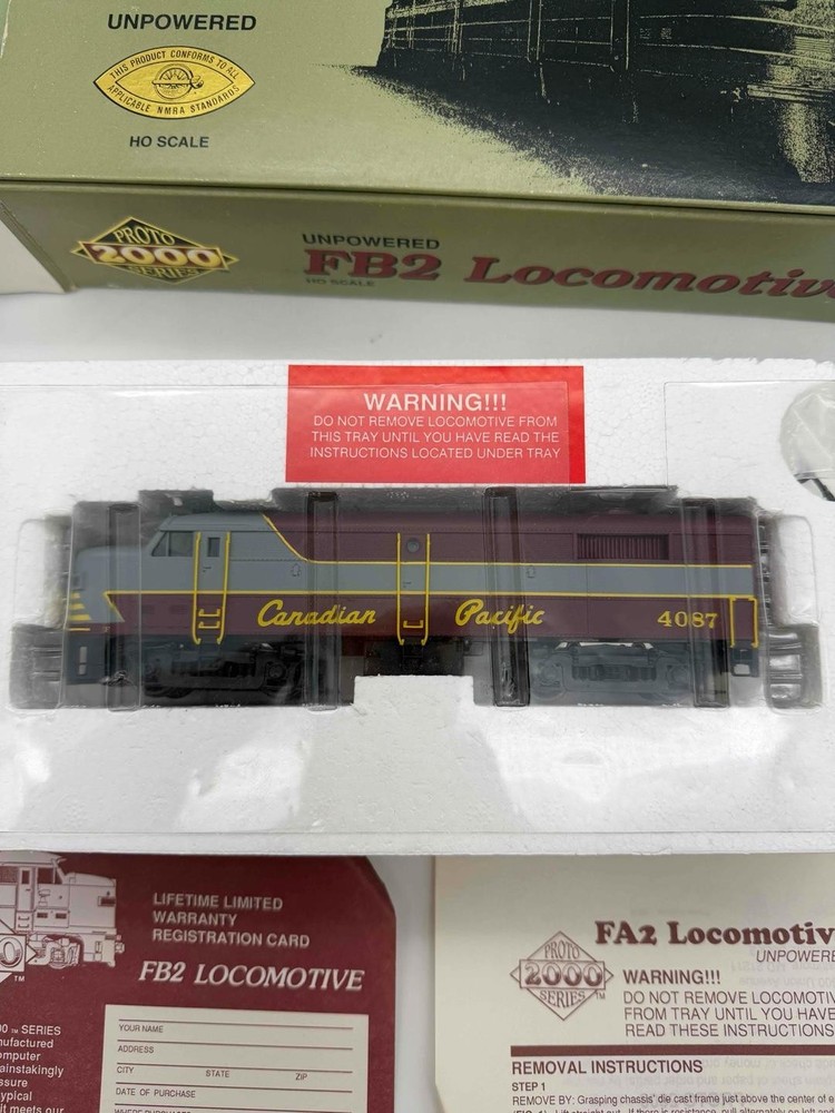 Proto 2000 8644 HO Canadian Pacific FB2 Dummy Locomotive Unpowered LN w/Box