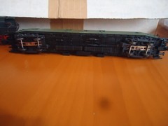 ROCO HO 4122A DB BR 93 2-8-2 Steam Loco and 42935 Postal Car with Lights