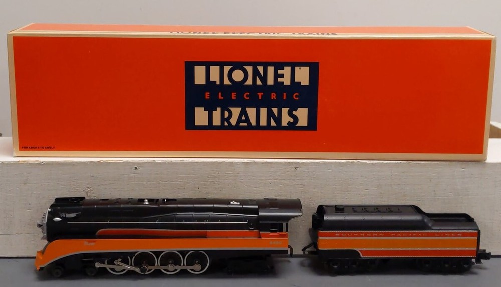 Lionel 6-18007 O Gauge SP Daylight 4-8-4 Steam Locomotive & Tender #4410 w/RS EX