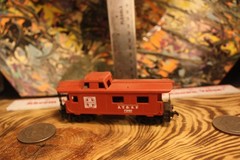 Tyco HO Scale 40′ Santa Fe AT & SF 7240 Cupula Caboose Loose Rolling Stock