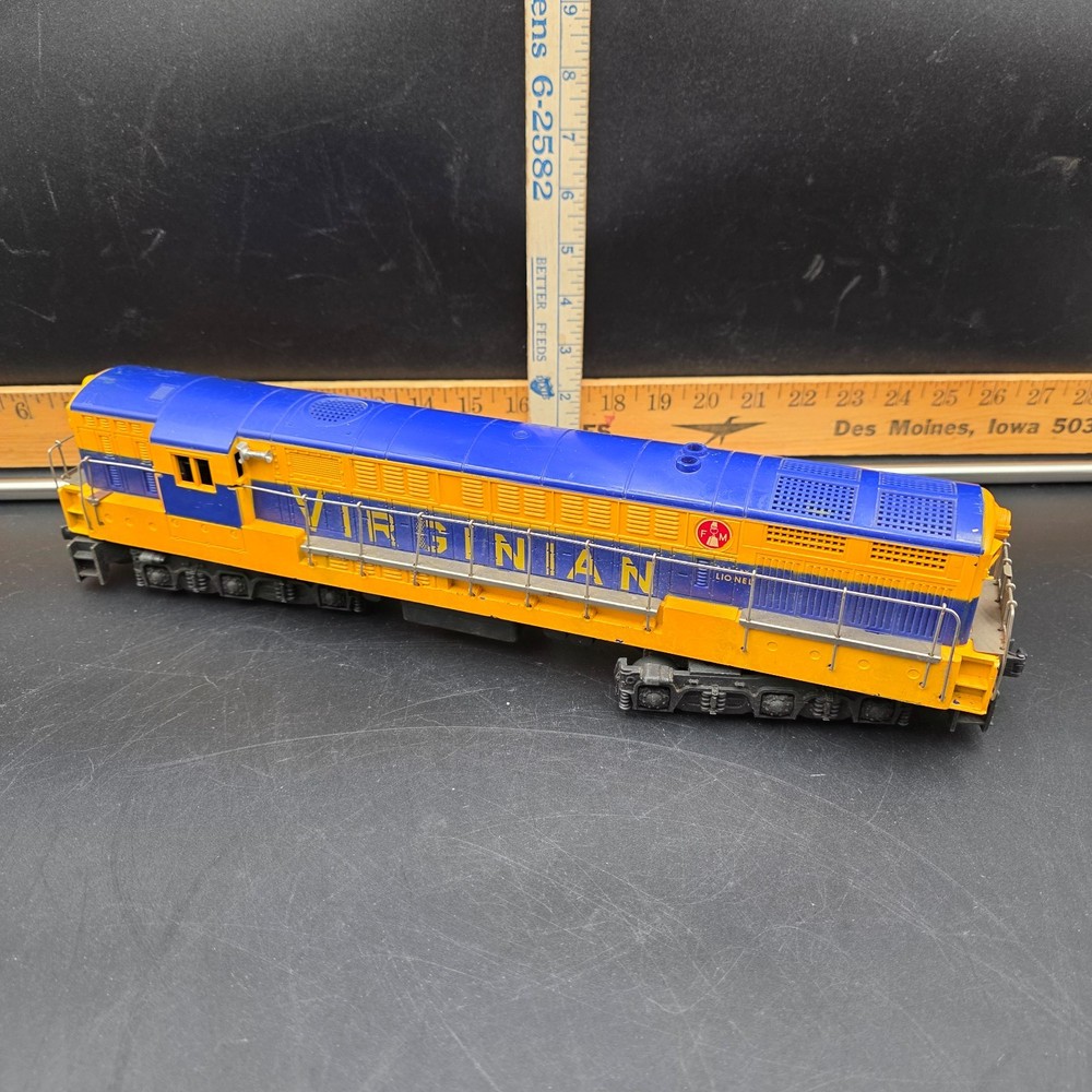 Vintage Lionel 2331 O Virginian FM Powered Diesel Locomotive UNTESTED LOOOOK!