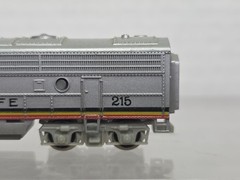 Arnold Rapido N Scale Dummy Unpowered Santa Fe 215 F7-B Diesel Locomotive ATSF