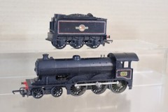 TRIANG HORNBY R150 BR BLACK 4-6-0 CLASS B12 LOCOMOTIVE 6167 om