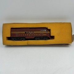 Parkway HO Pennsylvania Cab 9506-A Diesel Locomotive 1968 Vintage