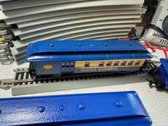 🚂 HO BACHMANN CUSTOM PAINTED ALASKA PASSENGER SET, TRACK,DCC CONTOLLER 💥 H4005