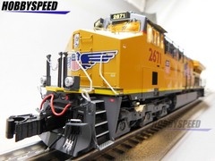 LIONEL BTO UNION PACIFIC LEGACY ET44AC #2671 DIESEL ENGINE O GAUGE 2533501 NEW