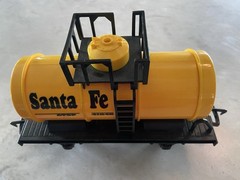 Eztec G Gauge CHRISTMAS ENGINE Scientific Toy Santa Fe Atap Yellow Train NEW