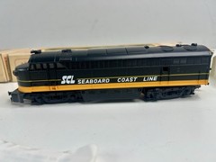 IHC HO Scale M394FM Diesel Locomotive & M594FM Dummy “Seaboard Coast Line”