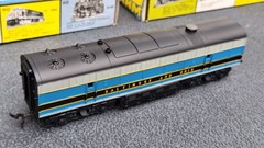 AHM Tempo HO Baltimore & Ohio Diesel Locomotive, F.M. Dummy & 2 Cars Untested