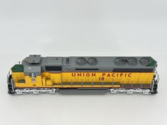 HO Walthers Proto 2000 Union Pacific EMD SD45 Diesel Locomotive UP #18