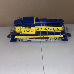 RMT American Railroad Legends RMT-4332 Alaska #1804 GP Diesel Loco tested
