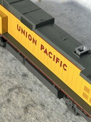 Beautiful KATO Union Pacific RR C-44-9W Diesel Engine HO