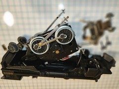 Lionel 6-18602 O scale Pennsylvania 4-4-2 steamer & tender in box; see details