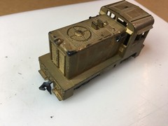 Gold Switcher No Motor HO Scale Trains