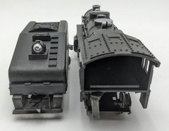 Marx 1666 Vintage O Gauge Penn Central 2-4-2 Steam Locomotive & Tender