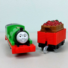 Thomas & Friends Trackmaster Percy Motorized Engine with Apple Cargo Car