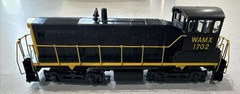 Athearn Blue Box Switcher WAMX 1702 1:87 Custom