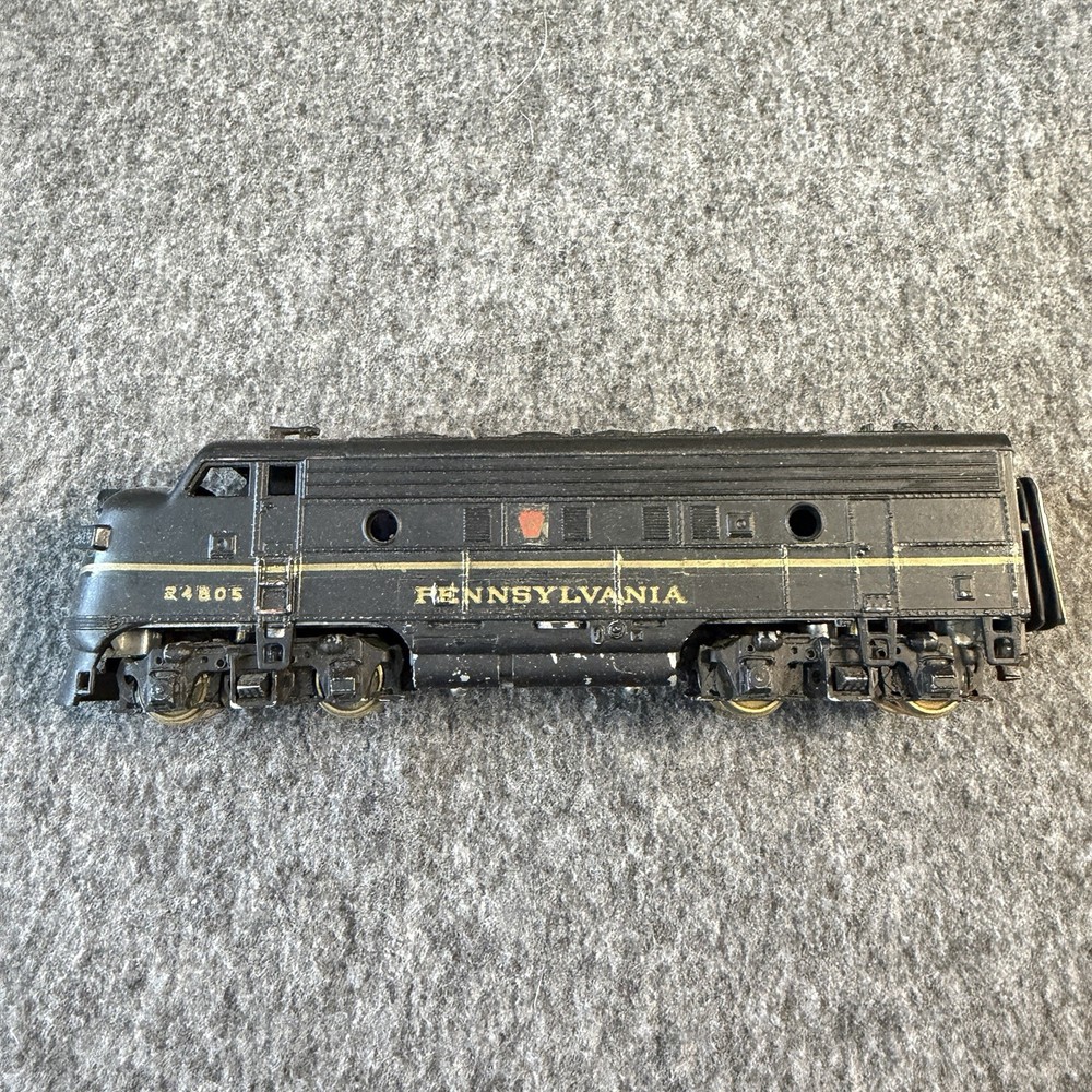 Athearn #9506 Pennsylvania Diesel Locomotive – HO Scale – DC