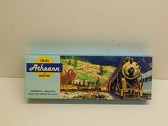 Athearn HO Blue Box Kansas City Southern SD40-2 Engine #678-Unpowered Dummy