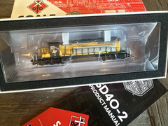 Scale Trains N Scale SXT39388 END SD40-2 CNW #6861 “CNW System Logo” DCC RDY NIB