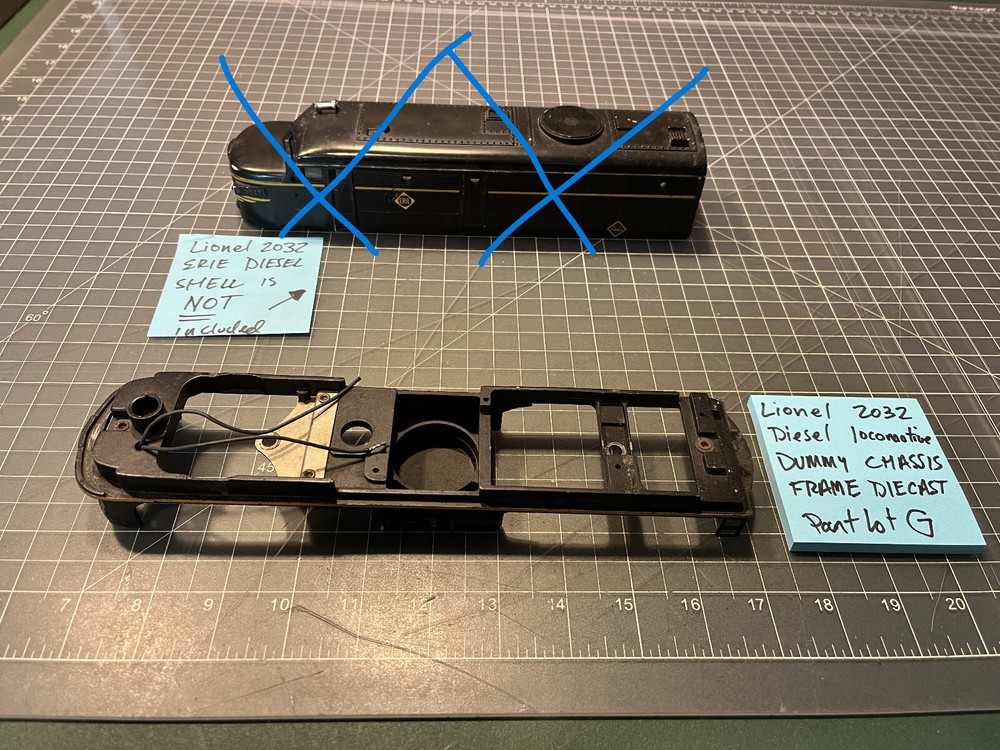 Lionel Train 2032 ERIE Alco DUMMY Diesel Locomotive DIECAST FRAME PART LOT G