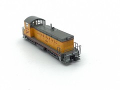 KATO – N – UP Union Pacific – EMD NW2 Switcher Diesel #1008 – Train 176-4359