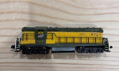 N Scale Atlas Custom CNW GP-30 Diesel Locomotive Running Good C5
