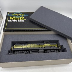 Weaver O scale RS-3 Diesel Locomotive #552 Nickel Plate Road