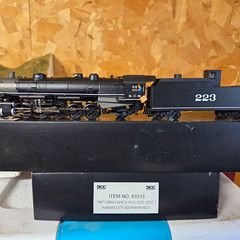 DCC HO USRA Light 2-10-2 Steam Locomotive Kansas City Southern 223 #83313