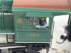 United Models HO Scale BRASS Southern 4-6-2 Steam Loco & Tender #1401 – Painted
