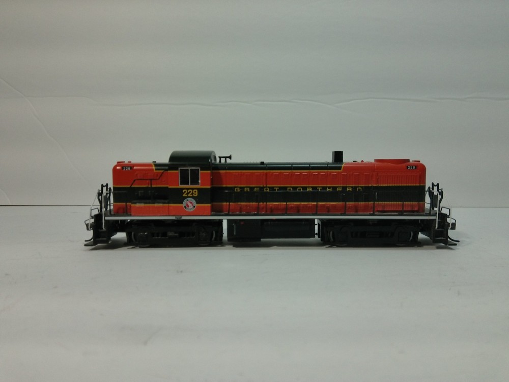 Bachmann 63906 HO Scale ALCO RS-3 Diesel Locomotive, DCC+Sound GN#229