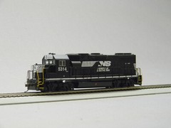 BACHMANN HO SCALE NS GP38-2 DIESEL LOCOMOTIVE ENGINE w/ AWD #5314 BAC61721 NEW