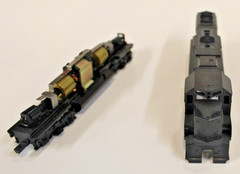 HO Athearn Blue Box EMD GP38-2 Locomotive Un-Decorated W/WO Dynamic Brakes