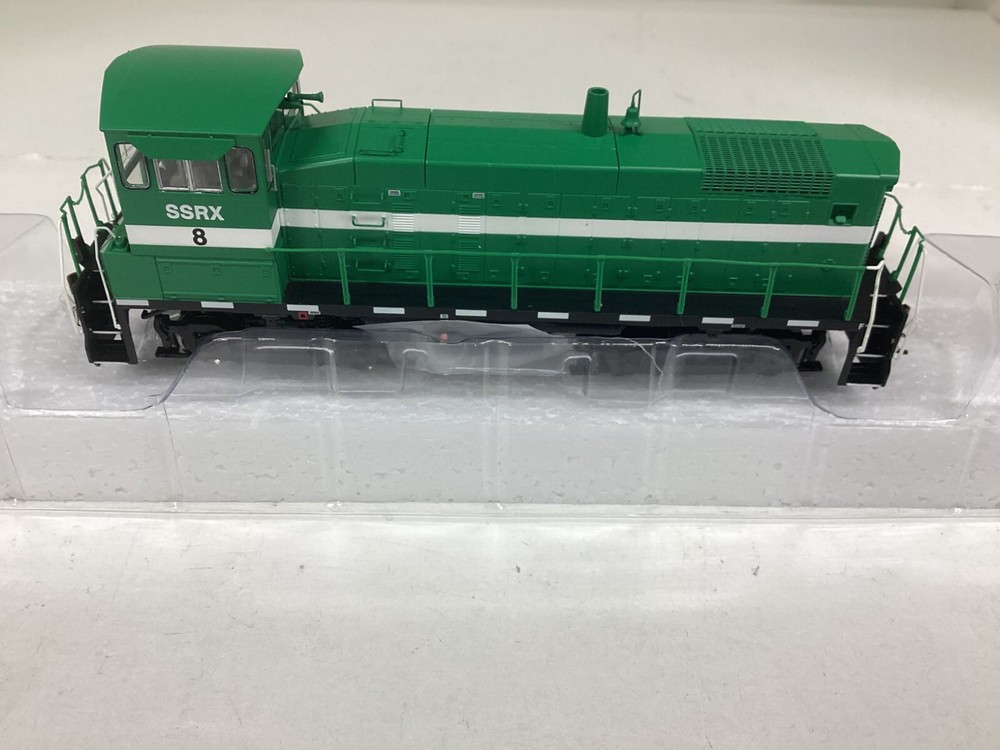 Athearn #86849 HO scale “SS Short Line Leasing” SW1000 with DCC & SOUND Rd.#8