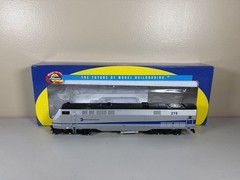 HO Athearn RTR DCC Ready Metro North AMD 103 #219